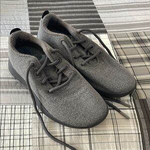 ALLBIRDS Wool Sneakers-Only Worn Once!!!